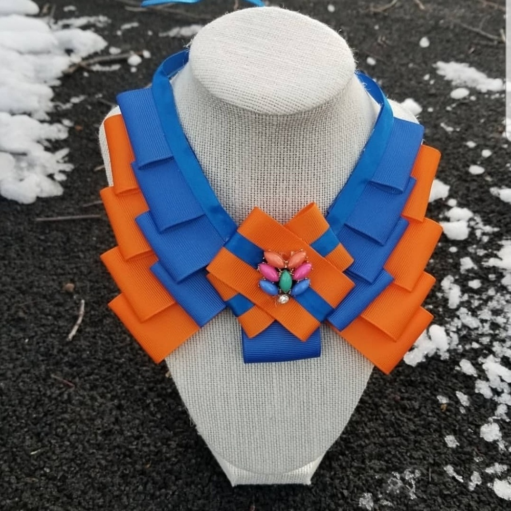 Bowtie - Picture 1 of 1